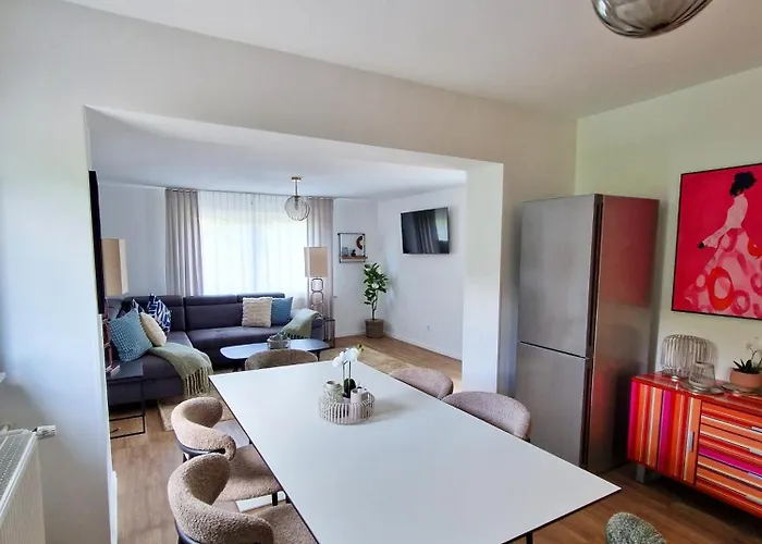 Διαμέρισμα Living 15 Φούλντα